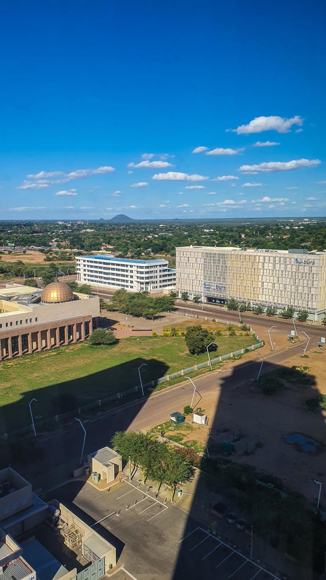 Itowers Studio-Suite Gaborone Exterior photo